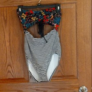 Strapless cut out swimsuit